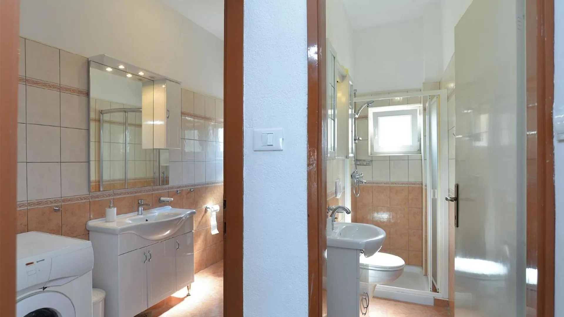 Ferienwohnung Fuer 8 Personen Ca 85 Qm In Rovinj, Istrien Istrische Riviera 0*, Rovinj